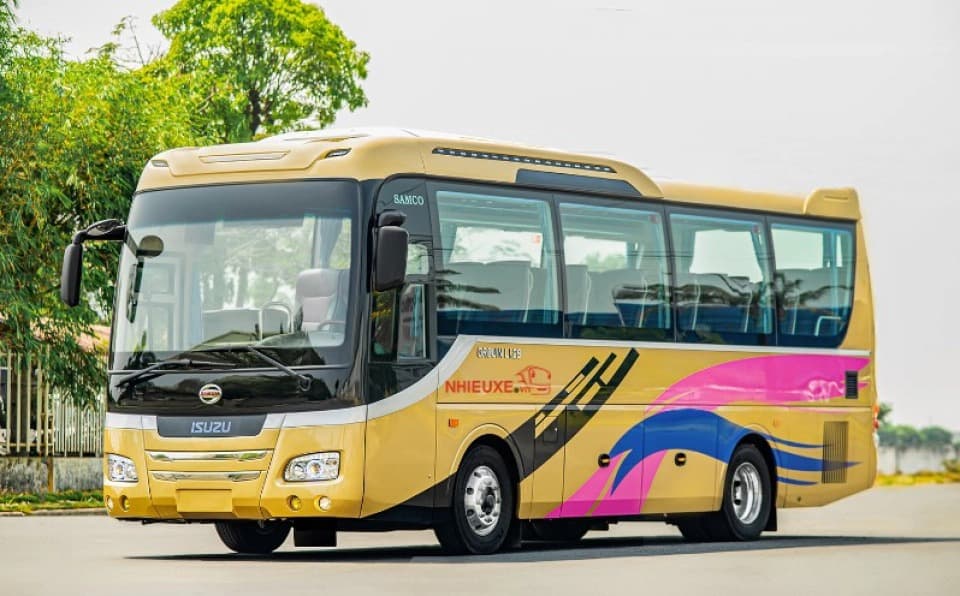 Xe 29 chỗ - ảnh 1/3